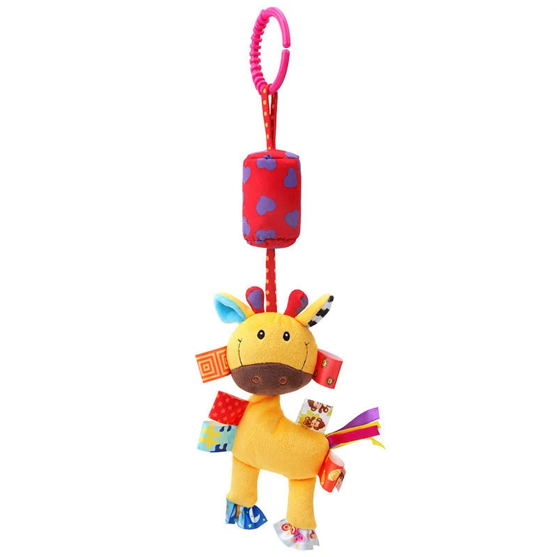 peluche girafe suspendue